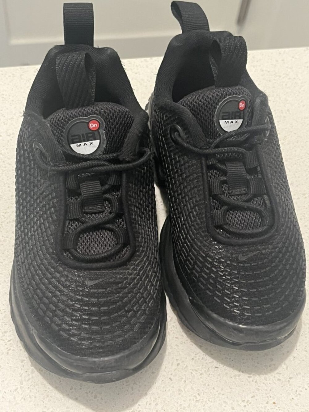 Nike Air Max DN Black Sneakers Shoes Size 9C Casual Shoes Slip On FN4453-004